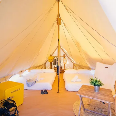 Kampaoh Peniche Luxury tent